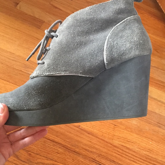 Tommy Bahama Grey Wedge Lace Up Bootie - Picture 8 of 11